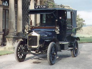 Image of a French-built Unic Cab of the kind used in London when Hardy visited Ramanujan. It has the number 1729